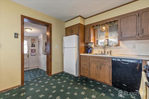 225 Freeman Street Woodbridge Proper NJ 07095