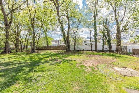 225 Freeman Street Woodbridge Proper NJ 07095
