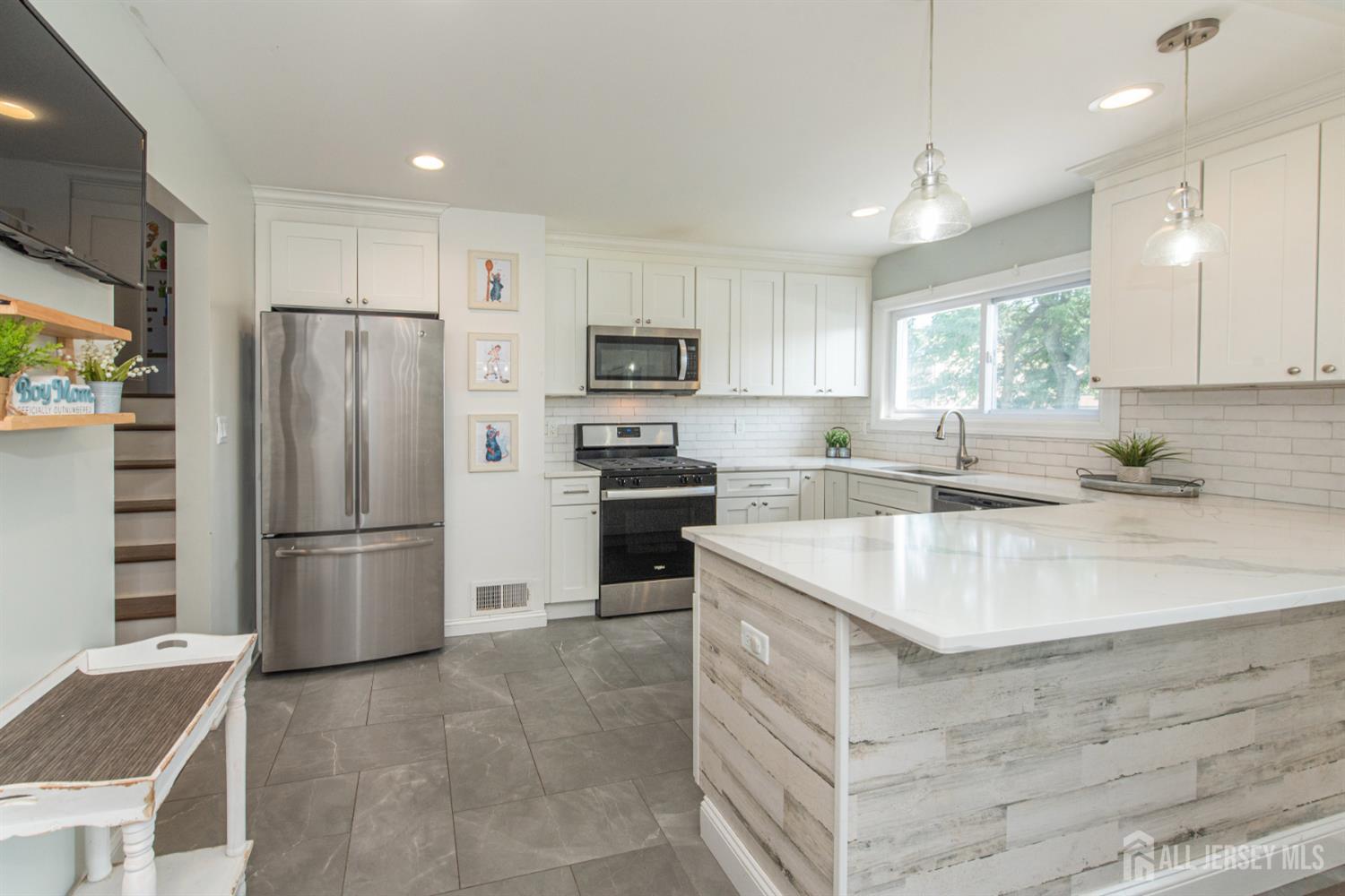 67 Pinho Avenue Carteret NJ 07008
