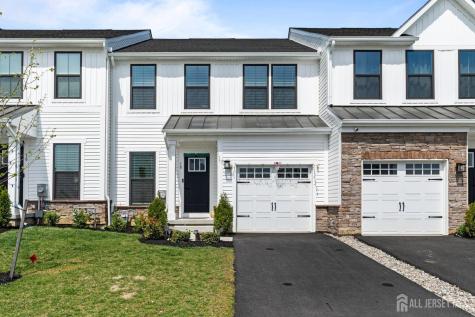 18 Rosemary Way Mount Laurel NJ 08054