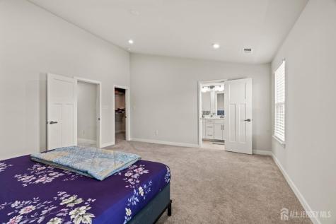 18 Rosemary Way Mount Laurel NJ 08054