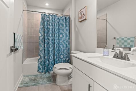 18 Rosemary Way Mount Laurel NJ 08054