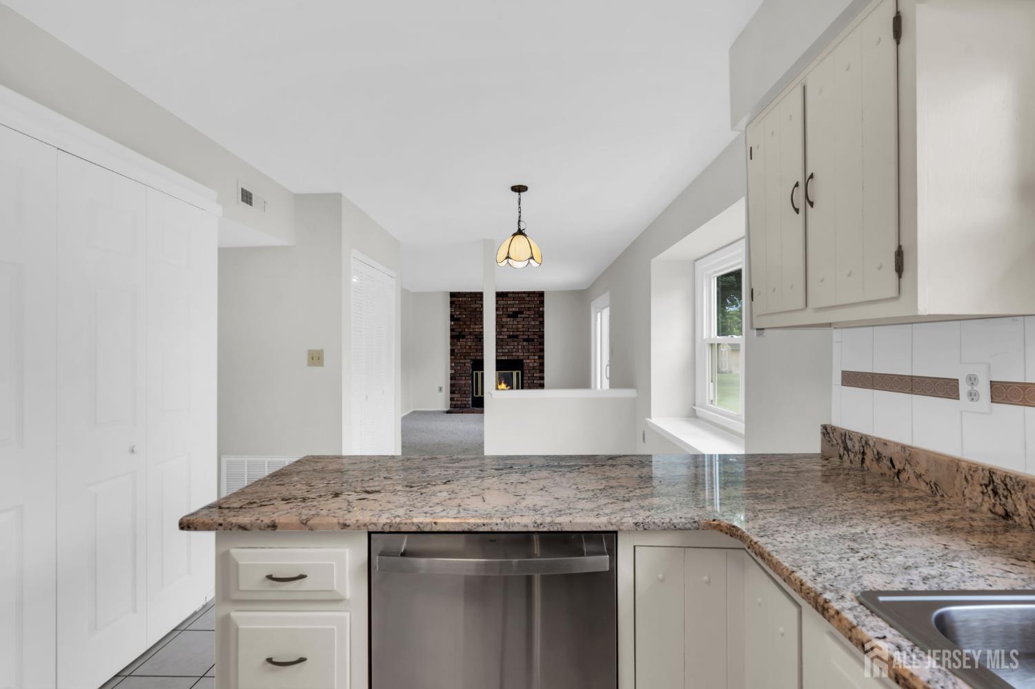 15 Major Lane Plainsboro NJ 08536