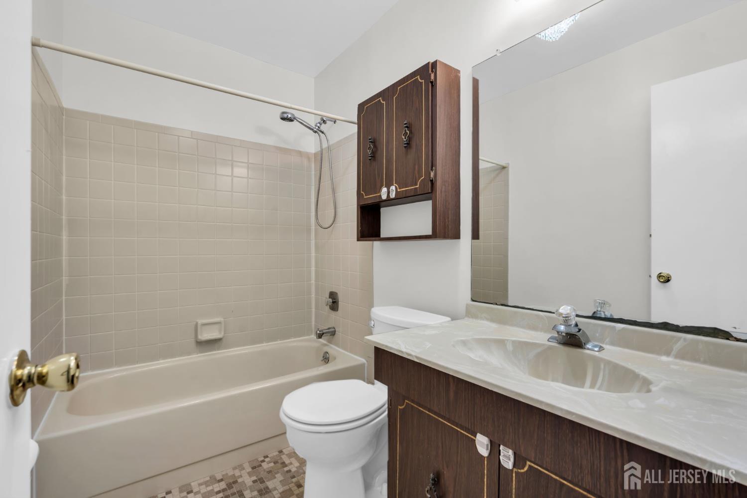15 Major Lane Plainsboro NJ 08536