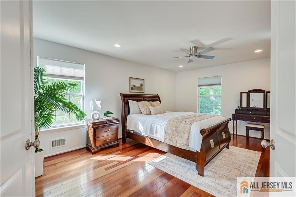 31 Shepherd Way South Brunswick NJ 08824