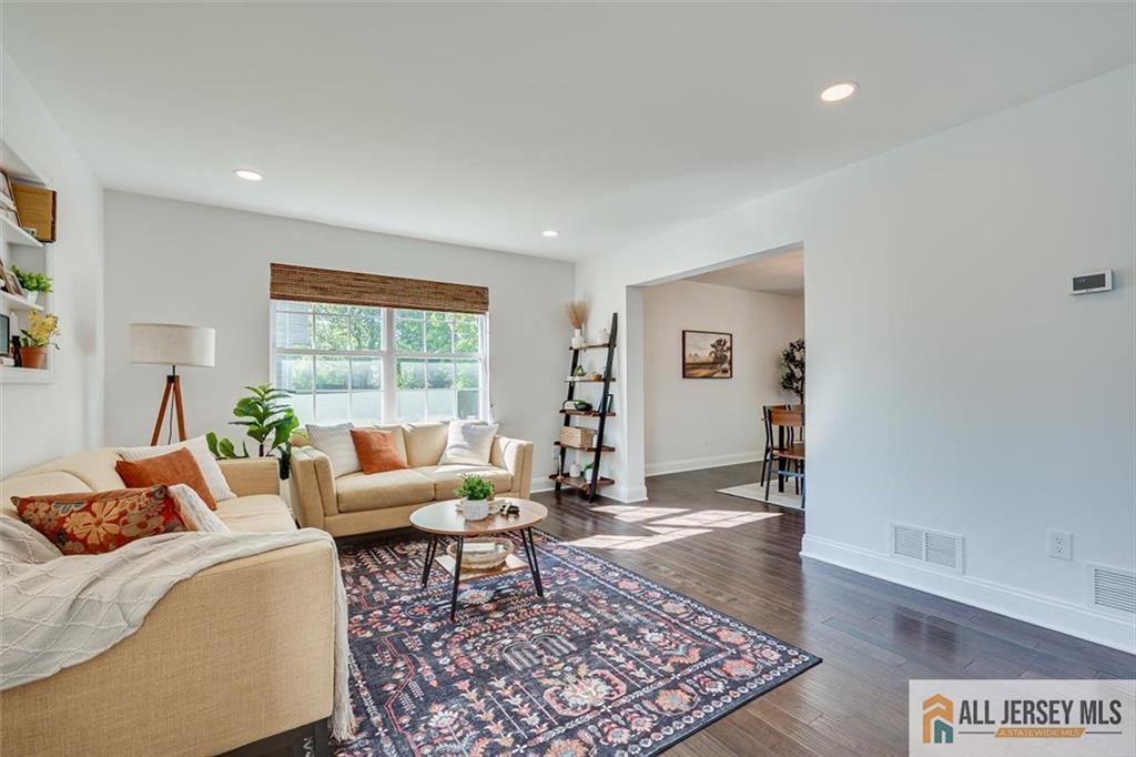 31 Shepherd Way South Brunswick NJ 08824