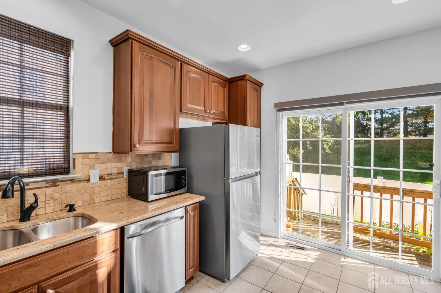 2464 Canterbury Lane North Brunswick NJ 08902