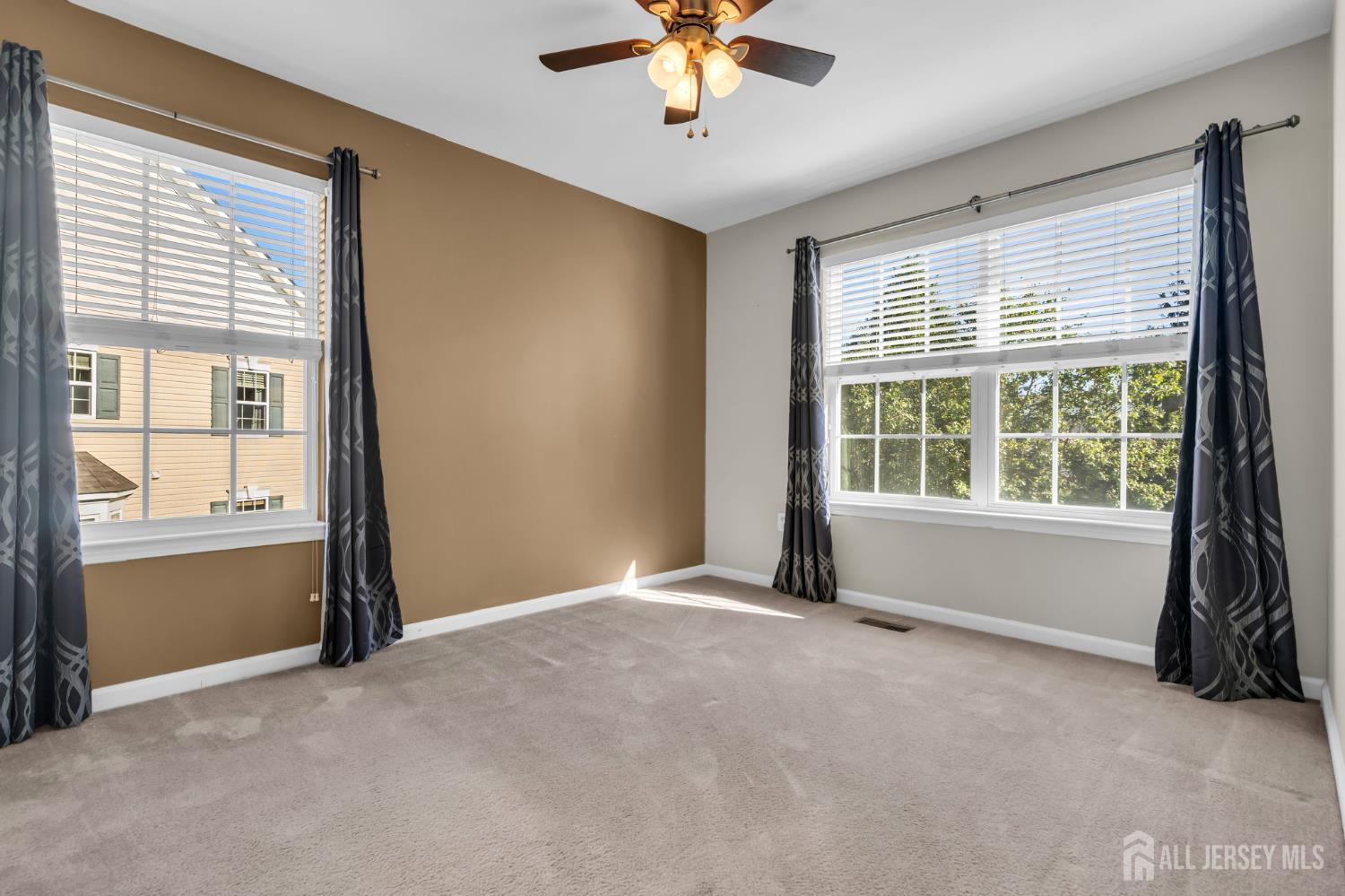 2464 Canterbury Lane North Brunswick NJ 08902
