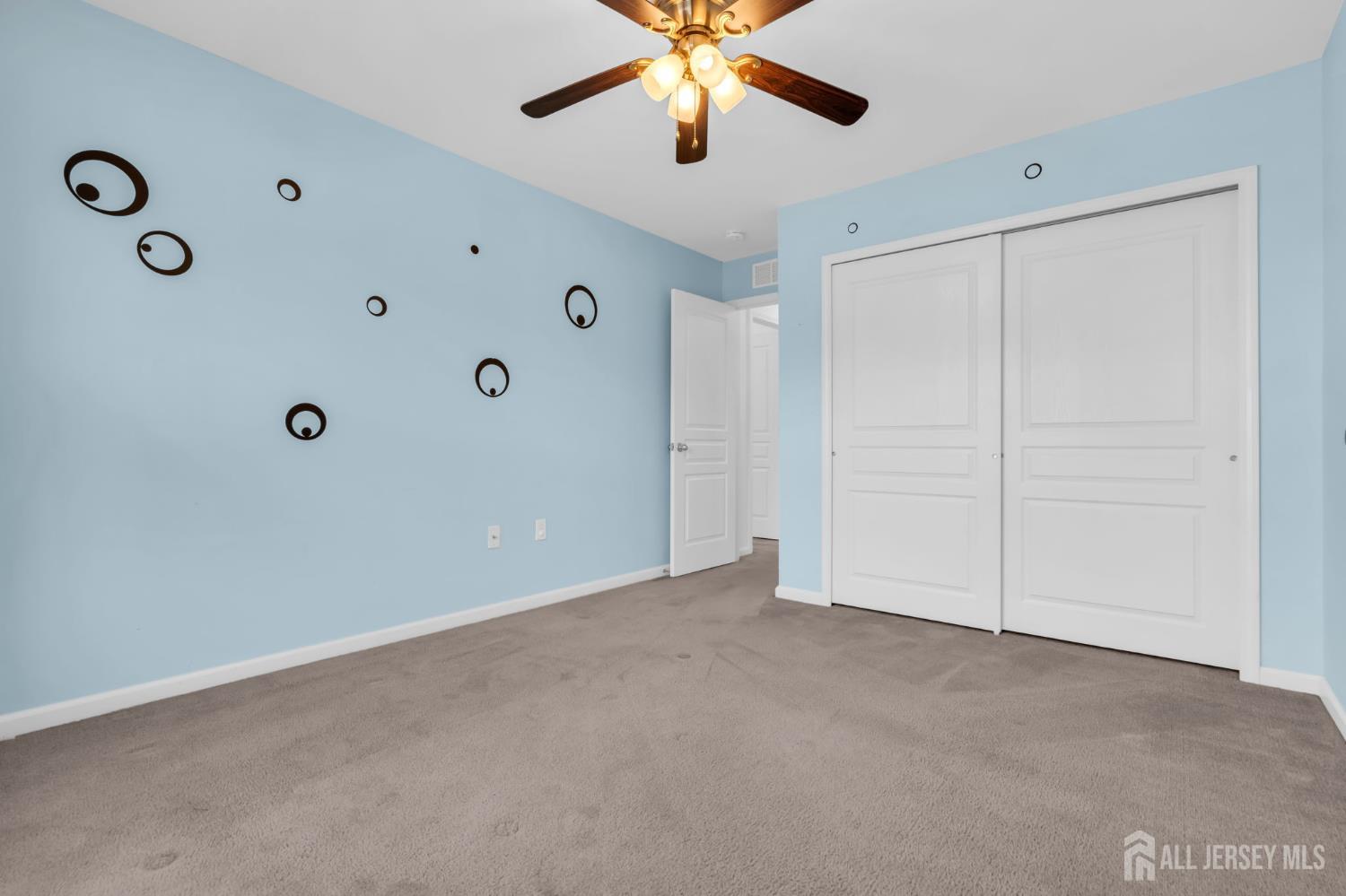2464 Canterbury Lane North Brunswick NJ 08902