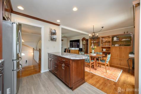 387 Suburban Drive Toms River NJ 08753