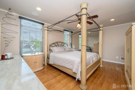 387 Suburban Drive Toms River NJ 08753