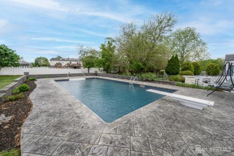 387 Suburban Drive Toms River NJ 08753