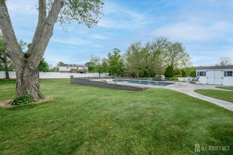 387 Suburban Drive Toms River NJ 08753
