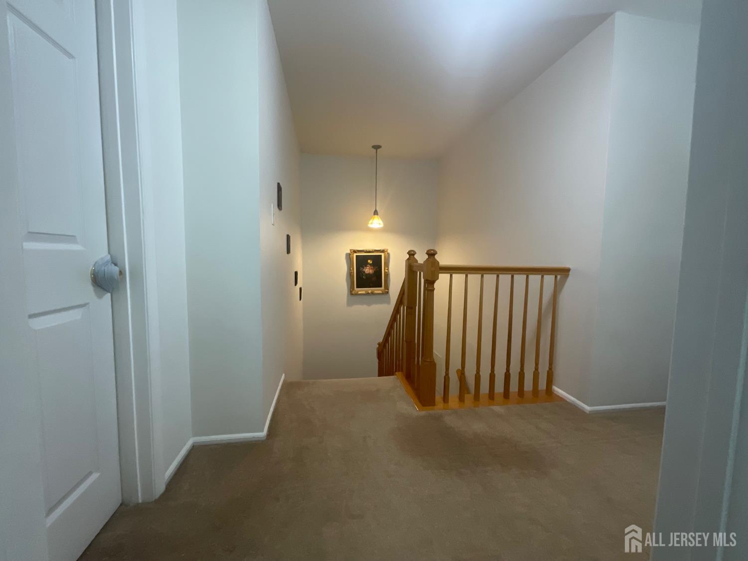 17 Tuthill Court Sayreville NJ 08872