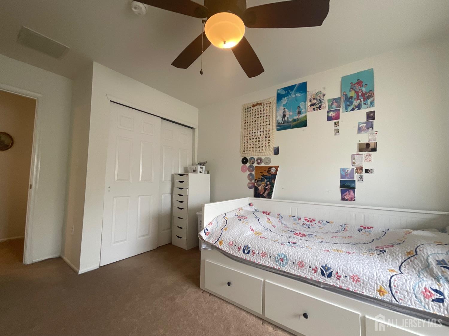 17 Tuthill Court Sayreville NJ 08872