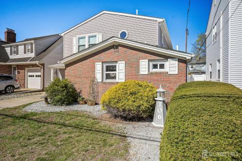 106 Chingarora Avenue Keyport NJ 07735