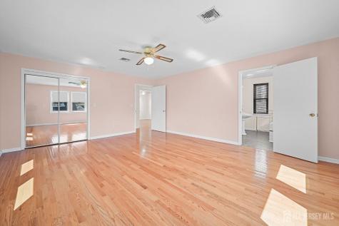 106 Chingarora Avenue Keyport NJ 07735
