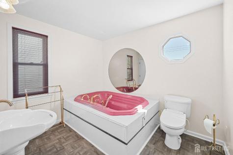 106 Chingarora Avenue Keyport NJ 07735