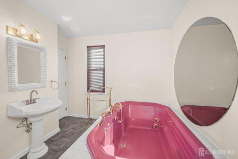 106 Chingarora Avenue Keyport NJ 07735
