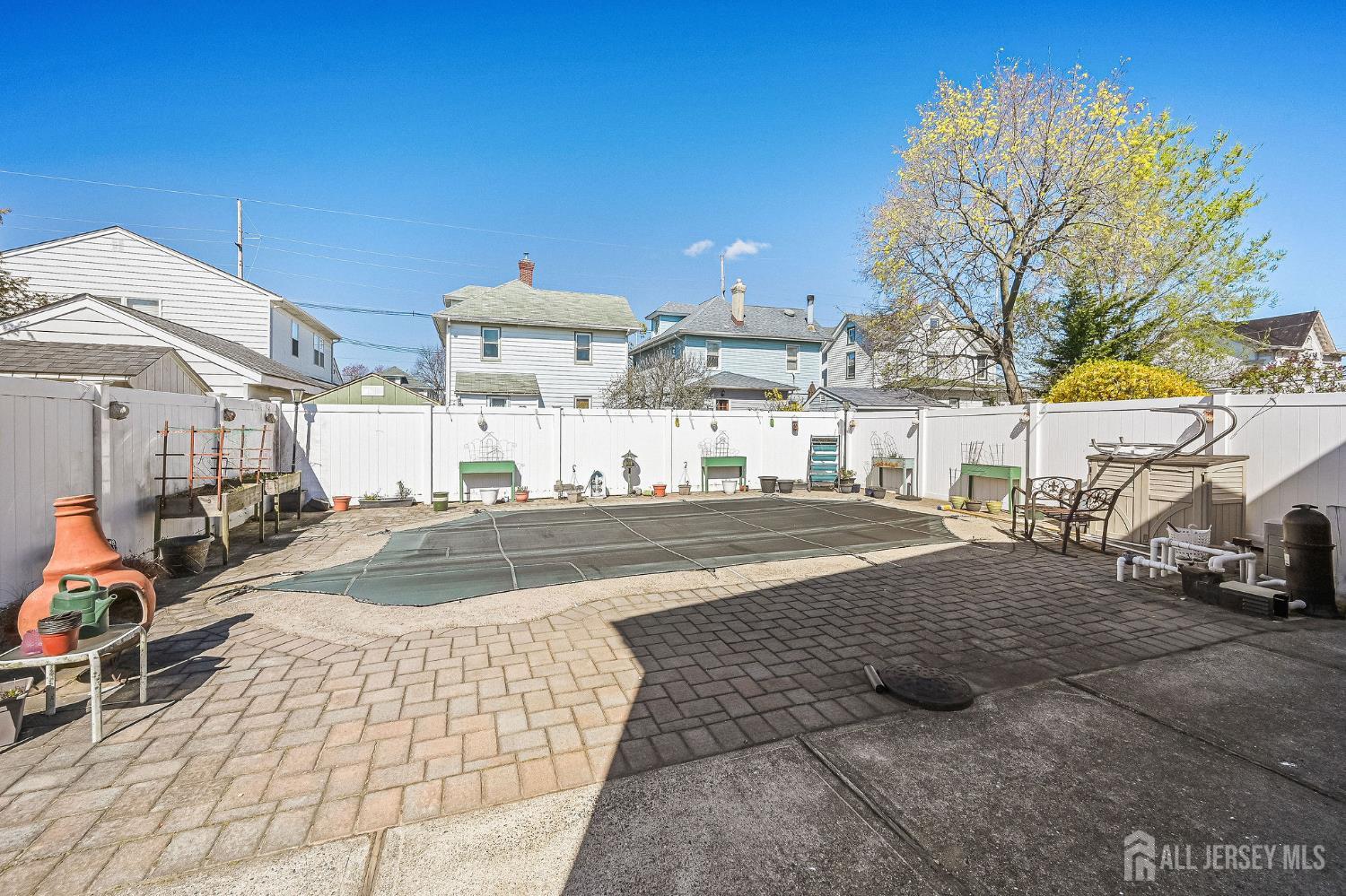 106 Chingarora Avenue Keyport NJ 07735