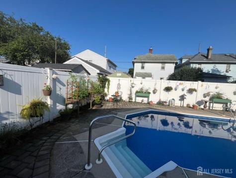106 Chingarora Avenue Keyport NJ 07735