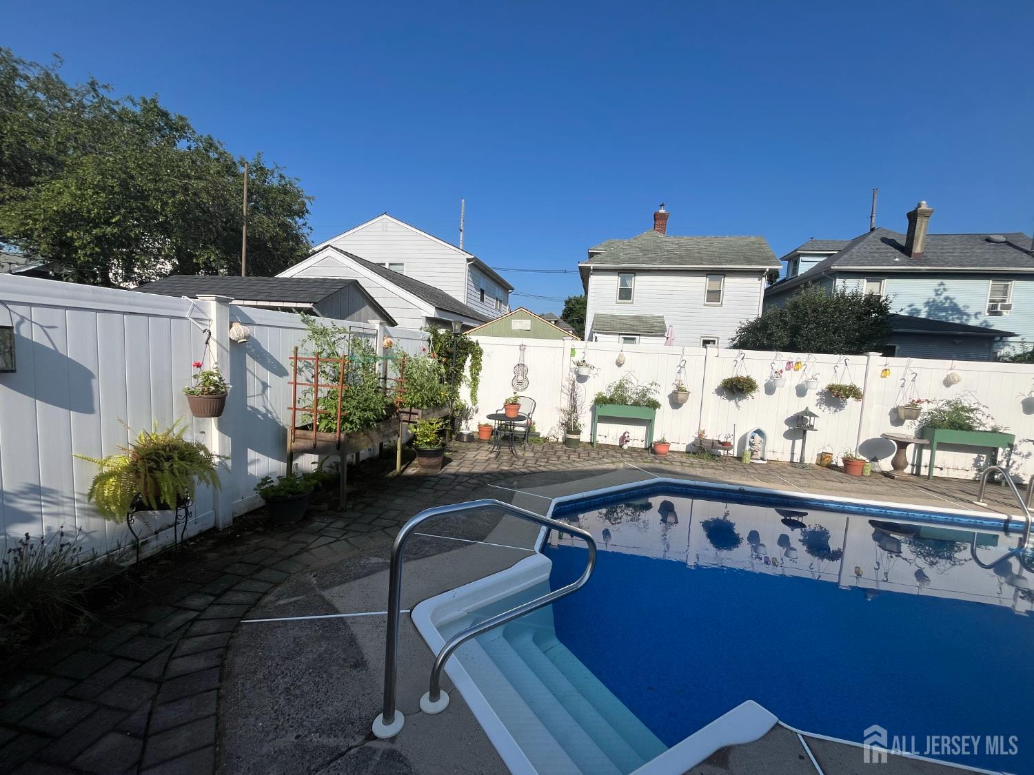 106 Chingarora Avenue Keyport NJ 07735