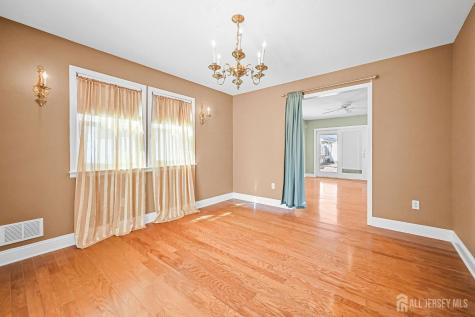 106 Chingarora Avenue Keyport NJ 07735