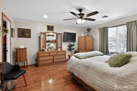 9 Diamond Court East Brunswick NJ 08816