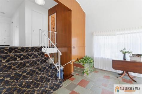 33 Beryl Street South River NJ 08882