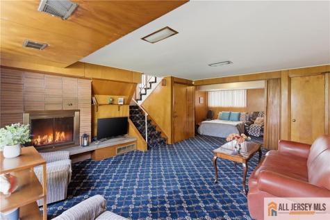 33 Beryl Street South River NJ 08882