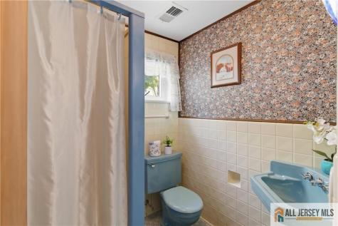 33 Beryl Street South River NJ 08882