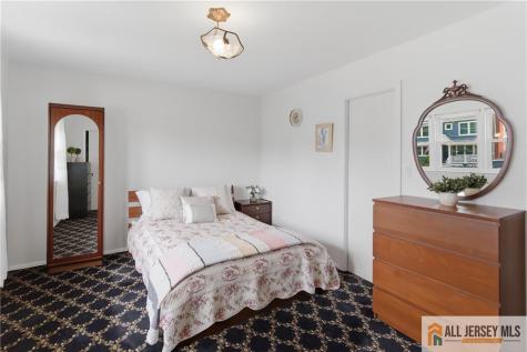 33 Beryl Street South River NJ 08882
