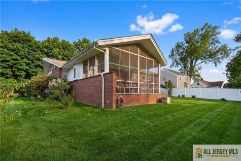 33 Beryl Street South River NJ 08882