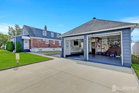 3 State Street Carteret NJ 07008