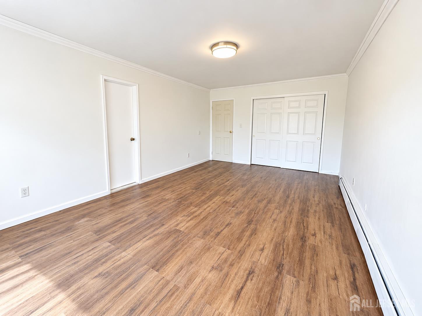 21 Lake Avenue East Brunswick NJ 08816
