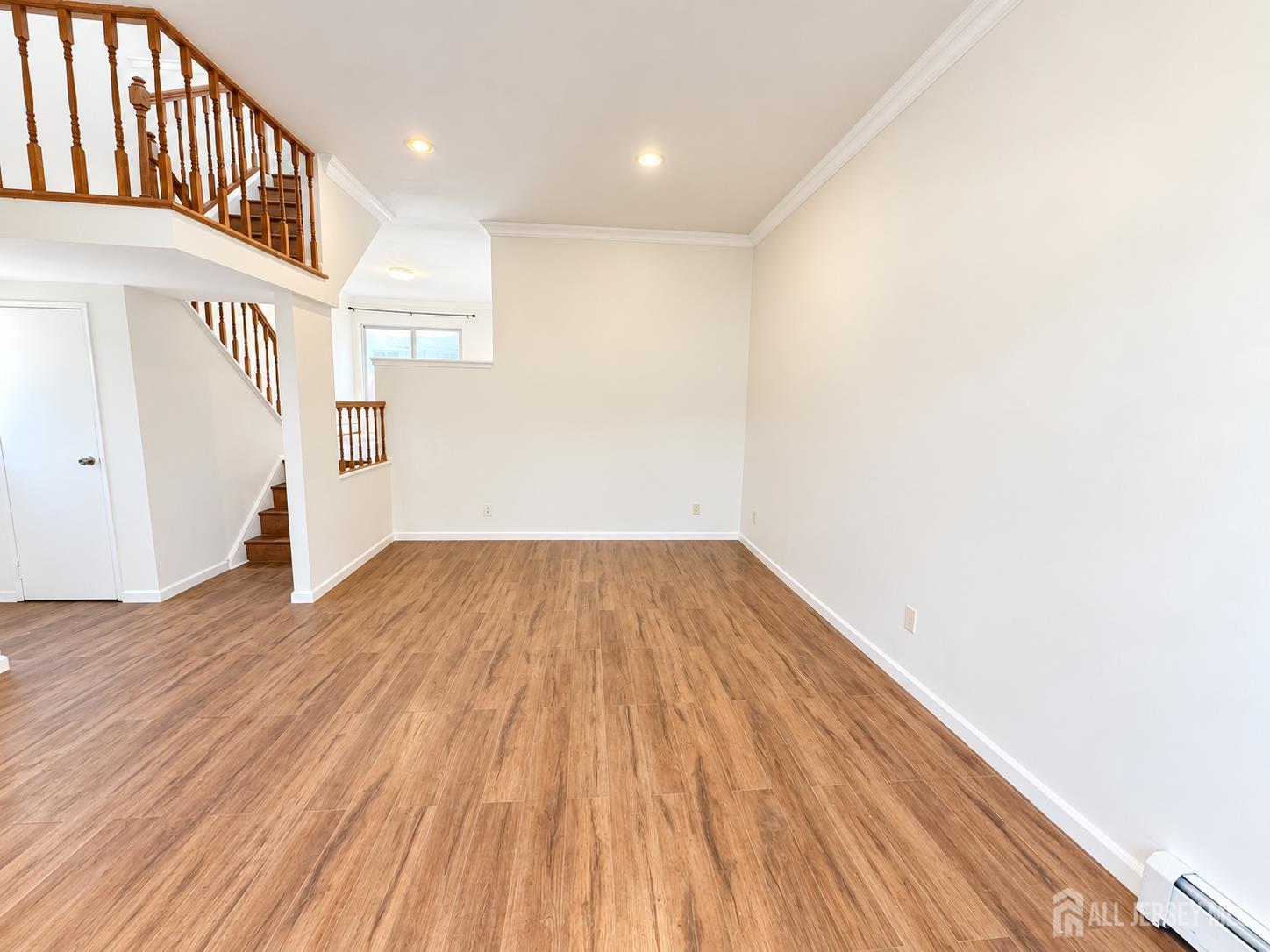 21 Lake Avenue East Brunswick NJ 08816