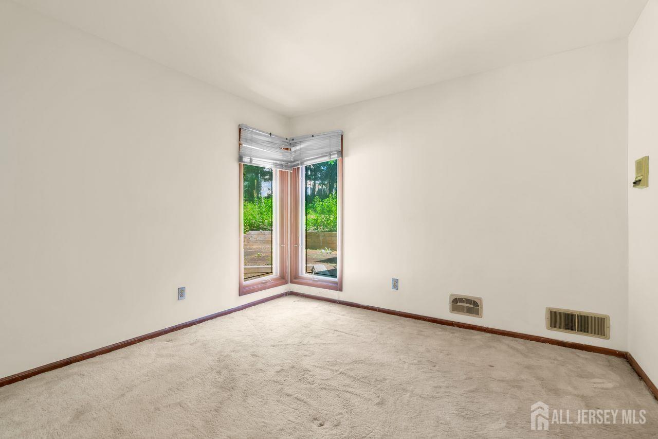 6 Sugar Lane Holmdel NJ 07733