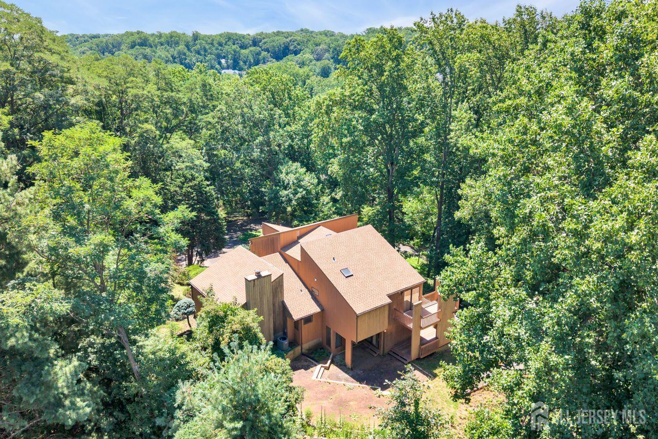 6 Sugar Lane Holmdel NJ 07733