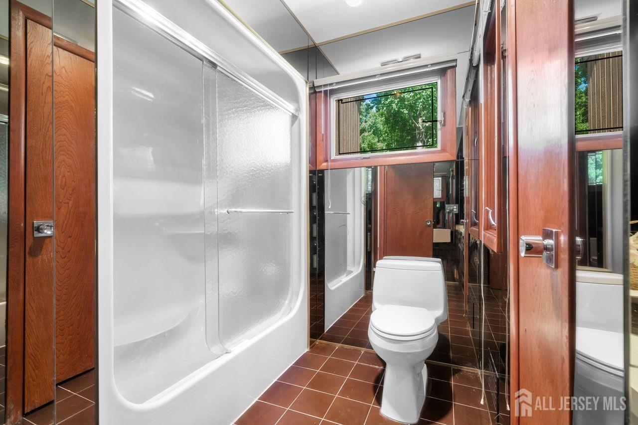 6 Sugar Lane Holmdel NJ 07733
