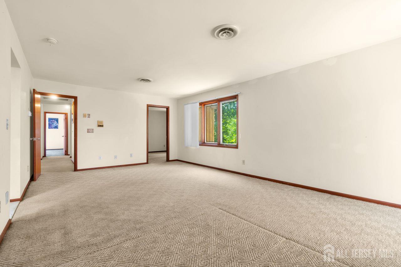 6 Sugar Lane Holmdel NJ 07733