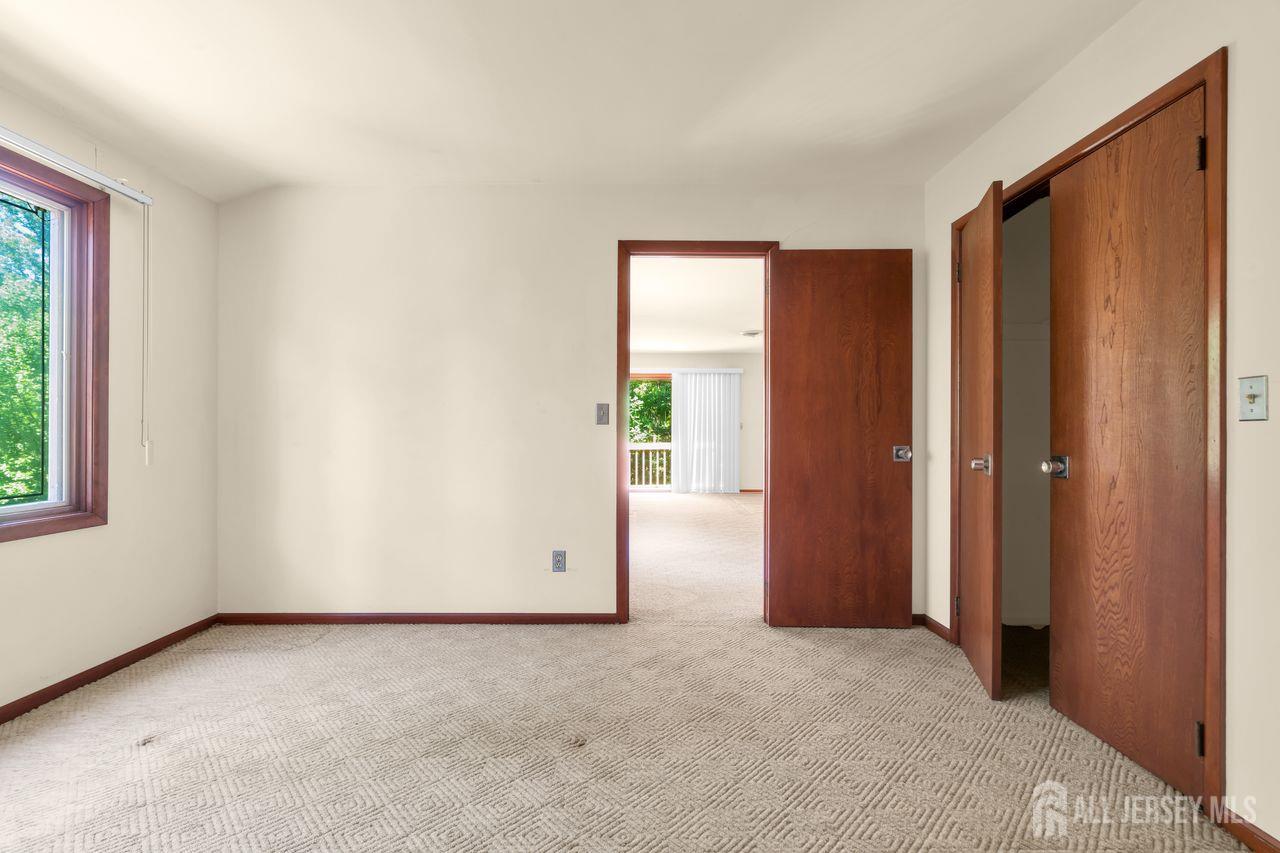 6 Sugar Lane Holmdel NJ 07733