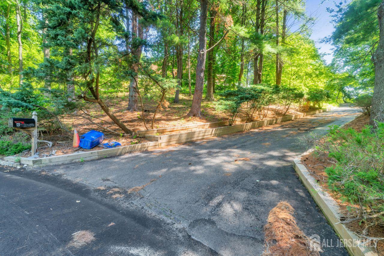 6 Sugar Lane Holmdel NJ 07733