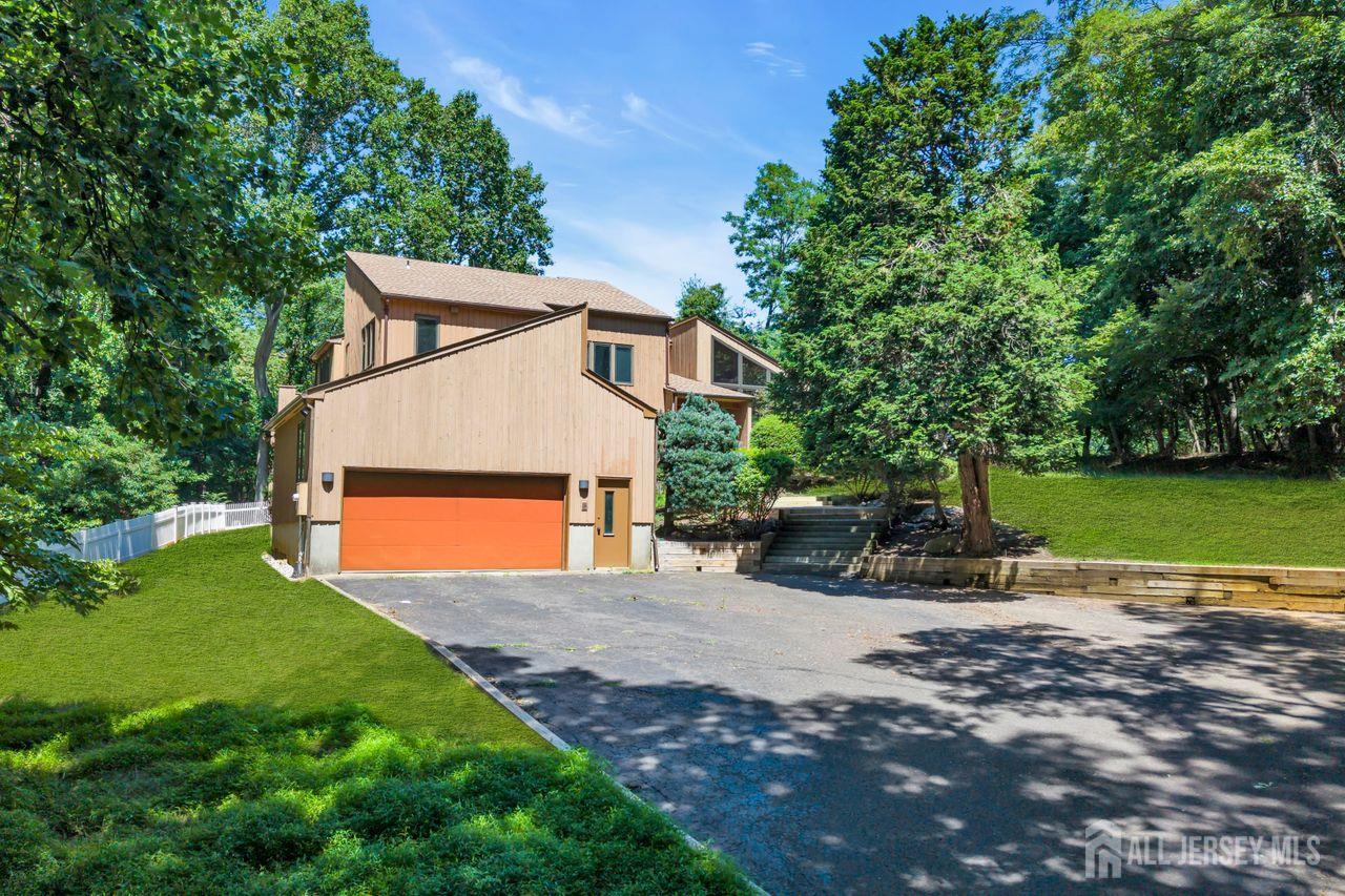 6 Sugar Lane Holmdel NJ 07733