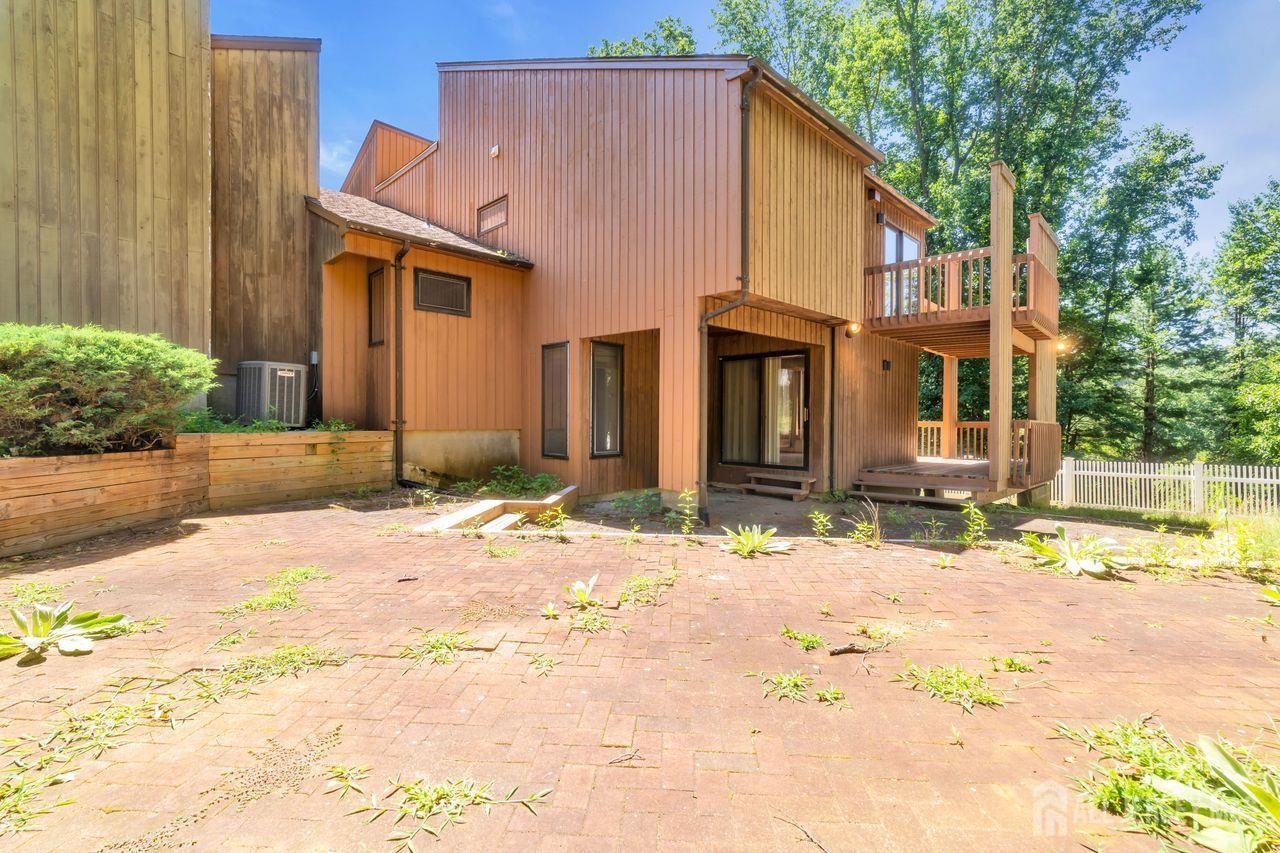 6 Sugar Lane Holmdel NJ 07733