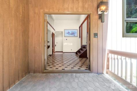 6 Sugar Lane Holmdel NJ 07733