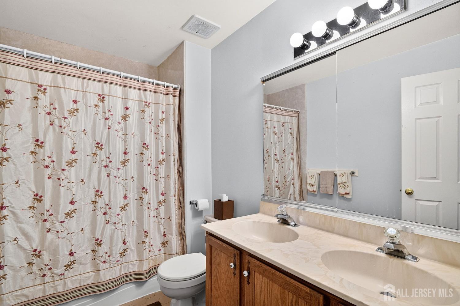 13 Drexel Hill Drive South Brunswick NJ 08824