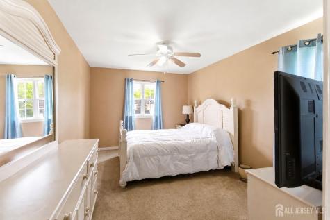 181 Glenwood Avenue Burlington Twp NJ 08016