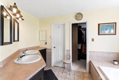181 Glenwood Avenue Burlington Twp NJ 08016