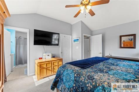 1409 Cable Avenue Beachwood NJ 08722