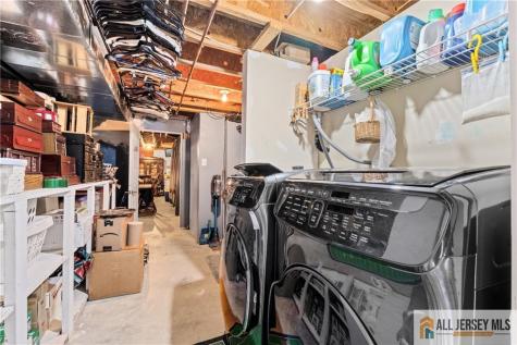 1409 Cable Avenue Beachwood NJ 08722